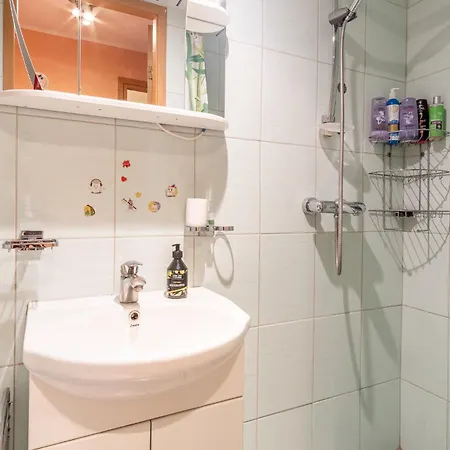 Hermiinstay - With Sauna And Hot Tub *