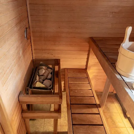 Hermiinstay - With Sauna And Hot Tub Appartement