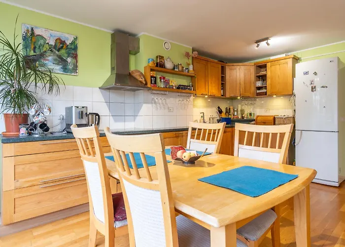 Hermiinstay - With Sauna And Hot Tub Appartement